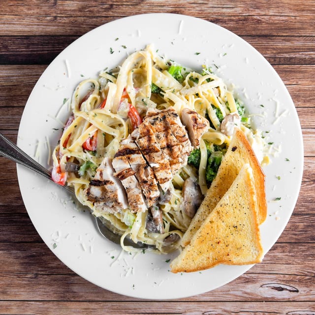 Fettuccine Alfredo.